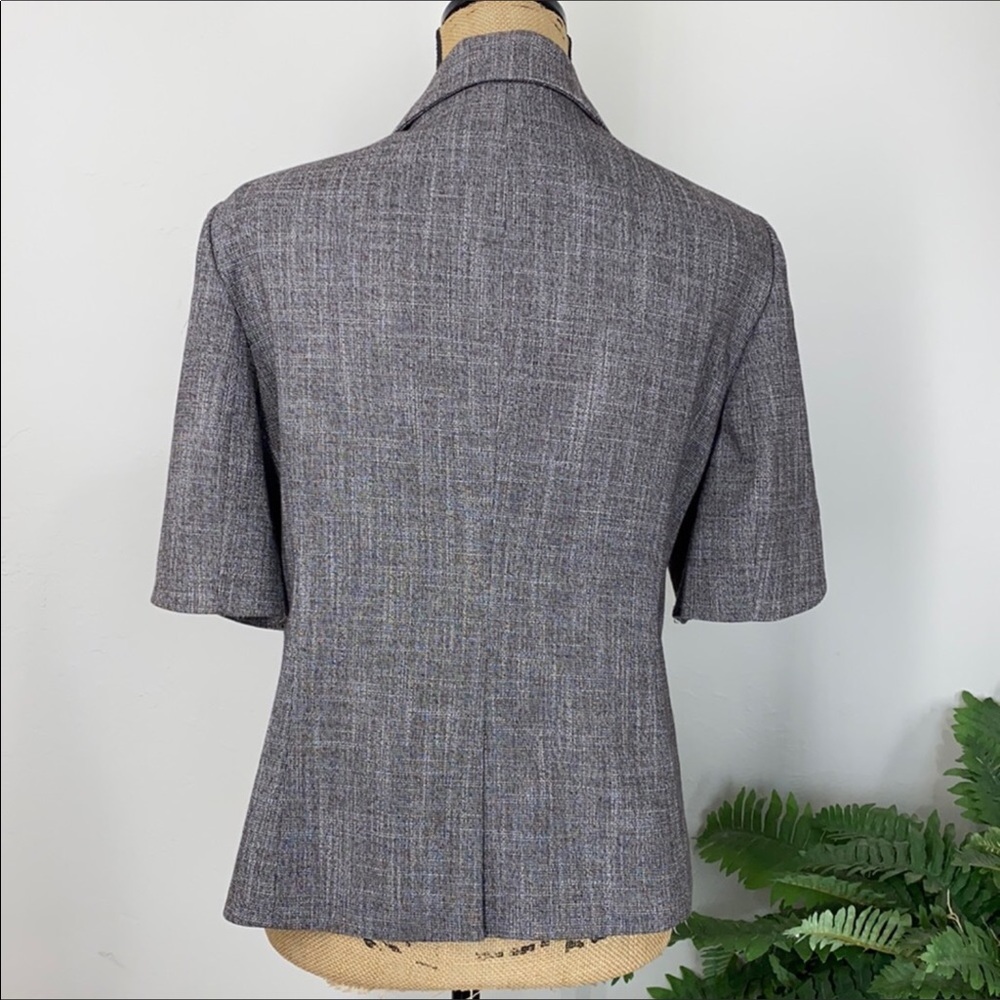 The Limited Short Tulip Sleeve Jacket - Picture 3 of 11